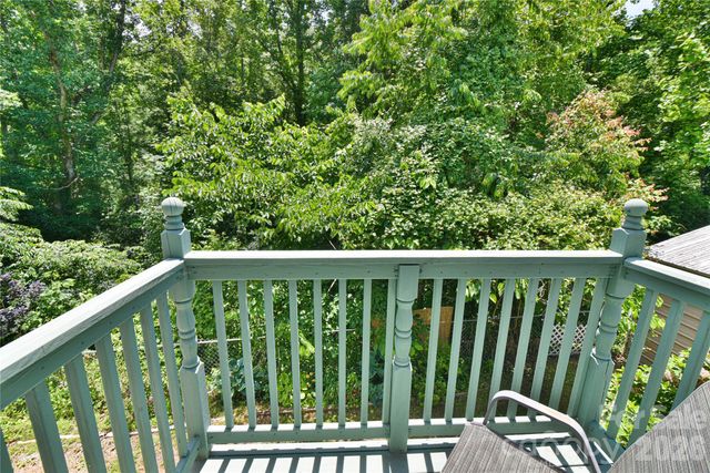 115 Wicklow Drive, Asheville, NC 28806