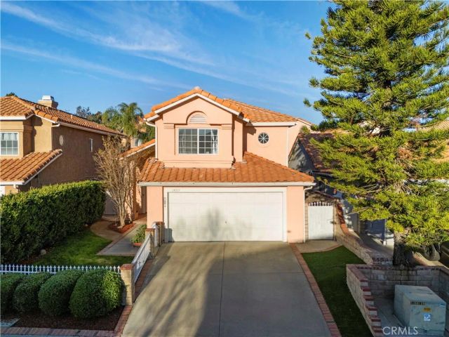19717 Azure Field, Newhall, CA 91321