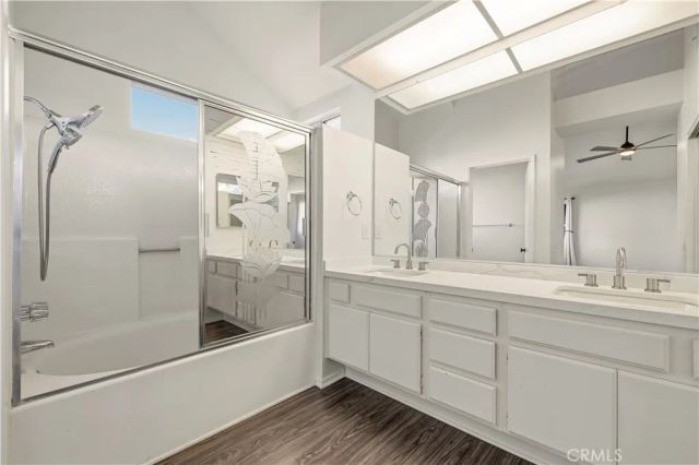 19717 Azure Field, Newhall, CA 91321