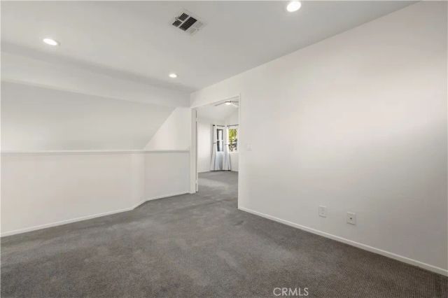 19717 Azure Field, Newhall, CA 91321