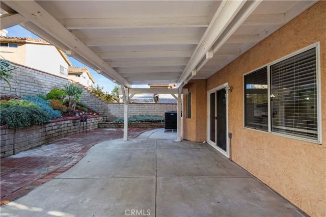 19717 Azure Field, Newhall, CA 91321