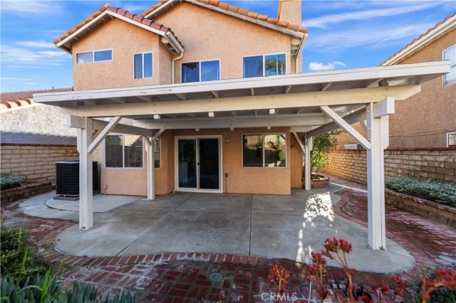 19717 Azure Field, Newhall, CA 91321