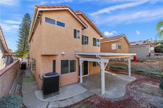 19717 Azure Field, Newhall, CA 91321