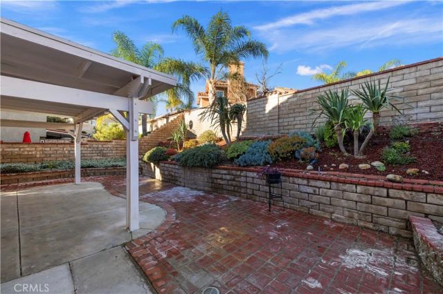 19717 Azure Field, Newhall, CA 91321