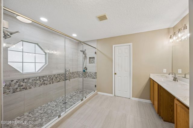 3126 SCENIC OAKS Drive, Jacksonville, FL 32226