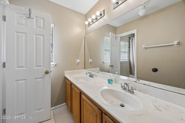 3126 SCENIC OAKS Drive, Jacksonville, FL 32226