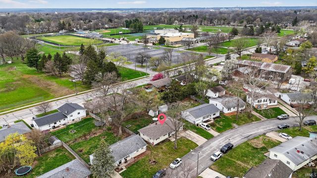 2524 Whitehall Drive, Lafayette, IN 47909