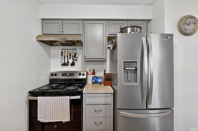 2524 Whitehall Drive, Lafayette, IN 47909