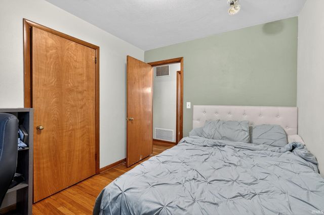 2524 Whitehall Drive, Lafayette, IN 47909