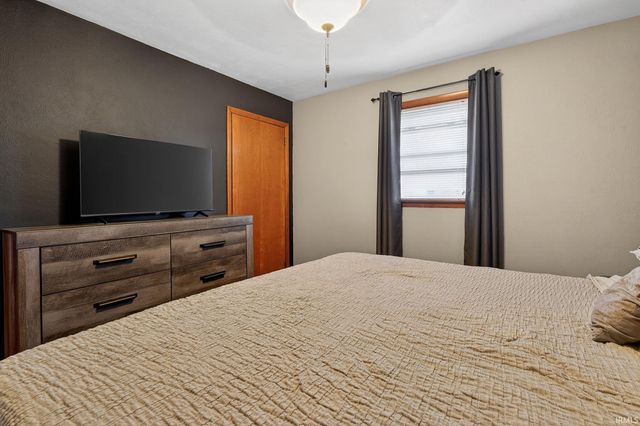 2524 Whitehall Drive, Lafayette, IN 47909