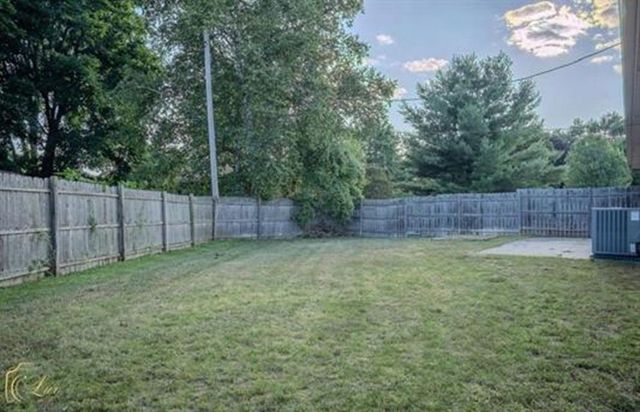 6453 Meadowwood Lane, Grand Blanc Twp, MI 48439