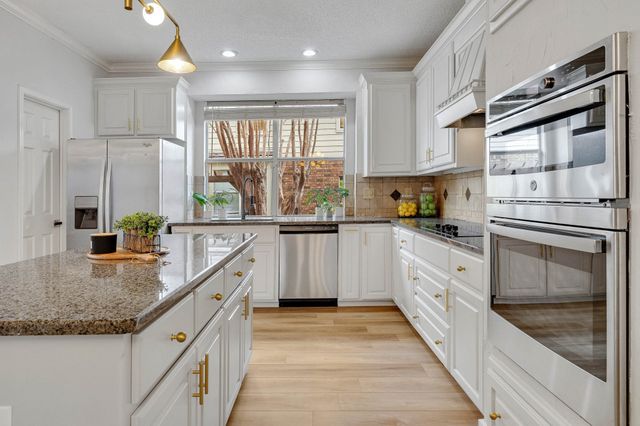 640 Forest Bend Drive, Plano, TX 75025