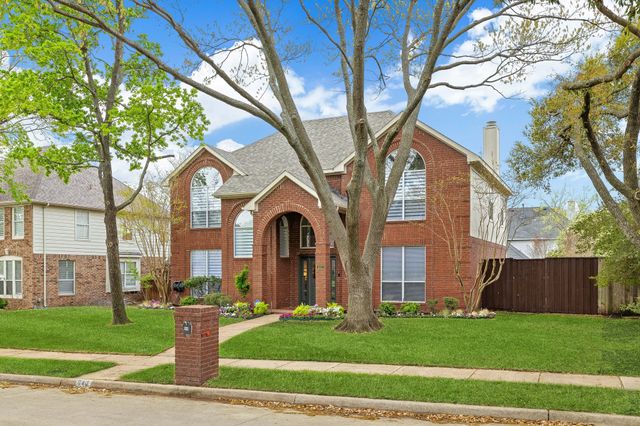 640 Forest Bend Drive, Plano, TX 75025