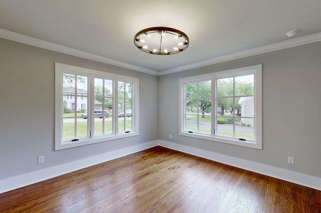 308 Pershing Ave, College Station, TX 77840