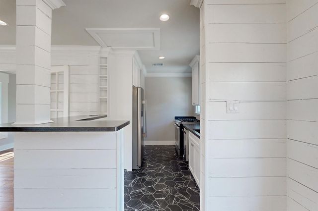 308 Pershing Ave, College Station, TX 77840