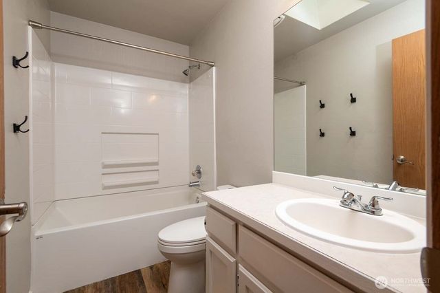 16520 10th Avenue Ct E, Spanaway, WA 98387