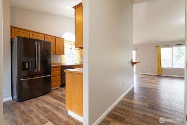 16520 10th Avenue Ct E, Spanaway, WA 98387