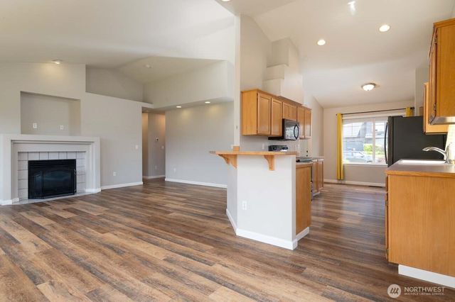 16520 10th Avenue Ct E, Spanaway, WA 98387