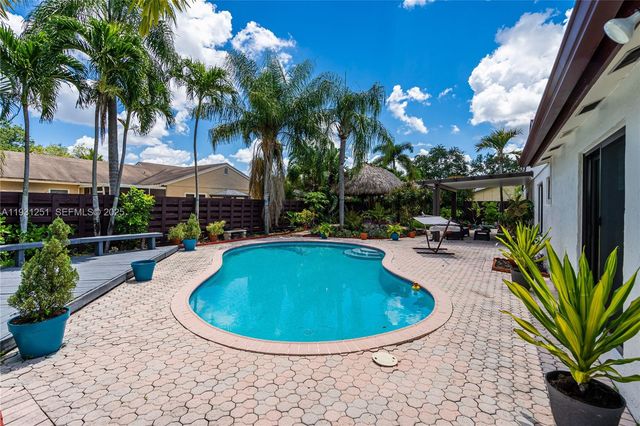 5308 SW 117th Ave, Cooper City, FL 33330