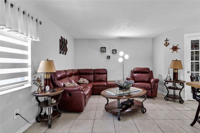 5308 SW 117th Ave, Cooper City, FL 33330