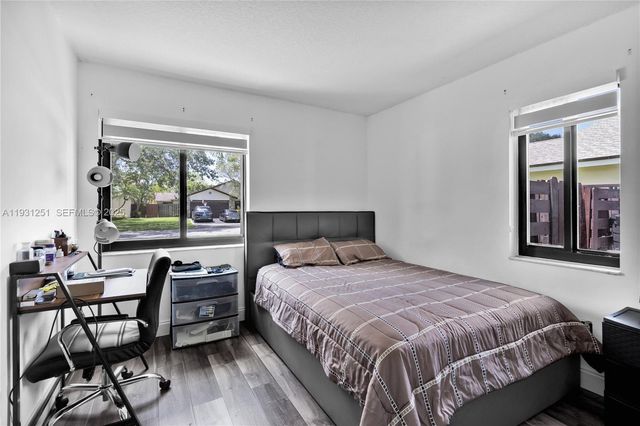 5308 SW 117th Ave, Cooper City, FL 33330