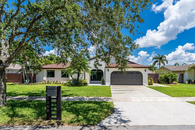 5308 SW 117th Ave, Cooper City, FL 33330