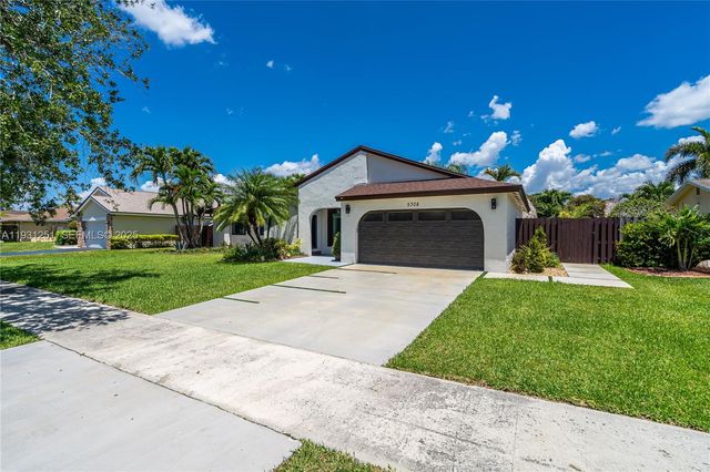 5308 SW 117th Ave, Cooper City, FL 33330