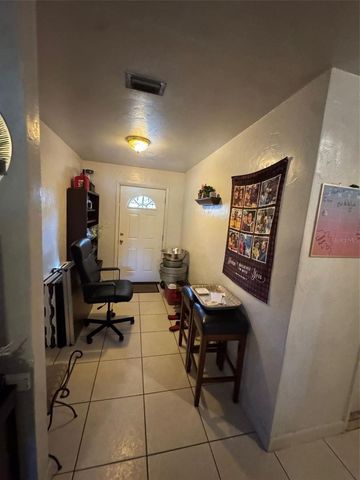 6025 SW 11TH PLACE, Gainesville, FL 32607