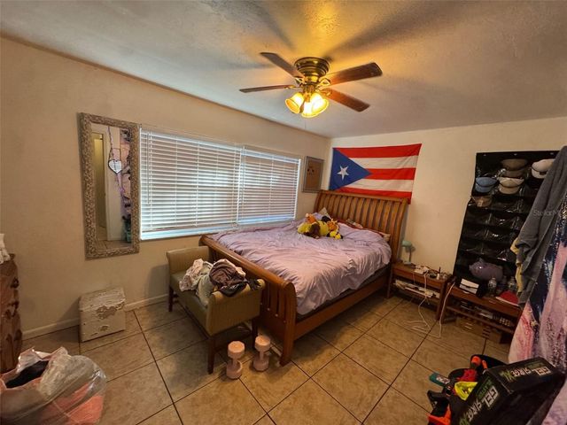 6025 SW 11TH PLACE, Gainesville, FL 32607