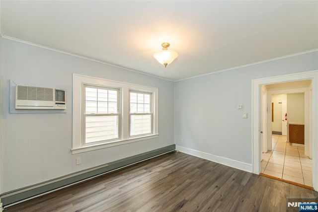 10 Walnut Parkway, Montclair, NJ 07042