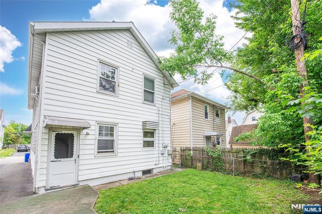 10 Walnut Parkway, Montclair, NJ 07042