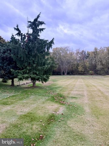 508 N 2ND ST, Halifax, PA 17032