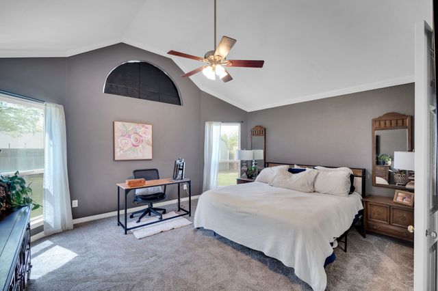 5450 Mulberry Lane, Midlothian, TX 76065