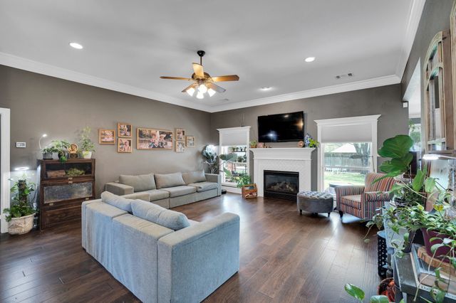 5450 Mulberry Lane, Midlothian, TX 76065