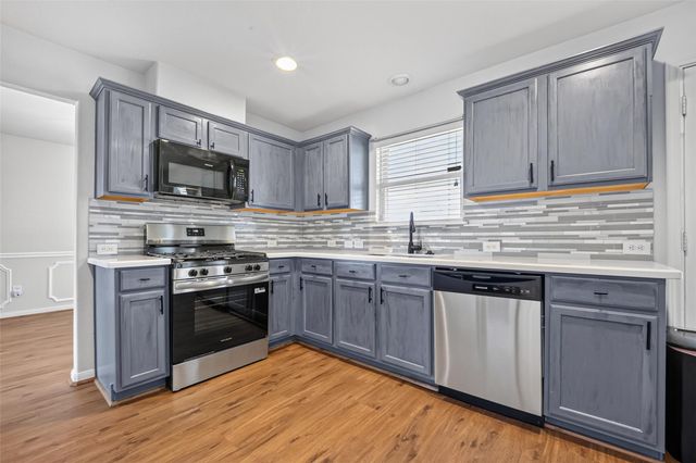 13034 Fenland Field Lane, Houston, TX 77047