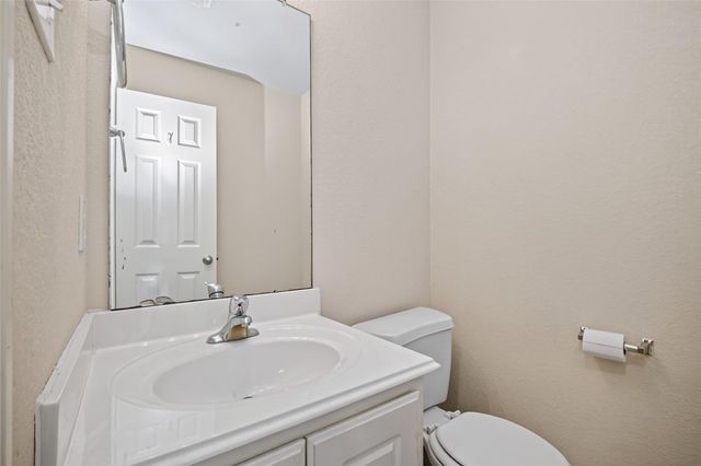 13034 Fenland Field Lane, Houston, TX 77047