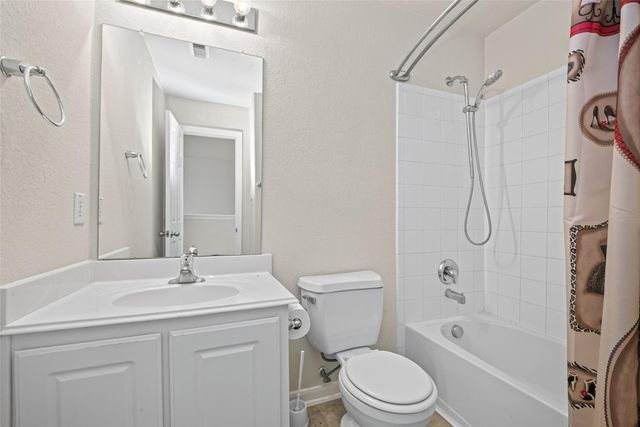 13034 Fenland Field Lane, Houston, TX 77047