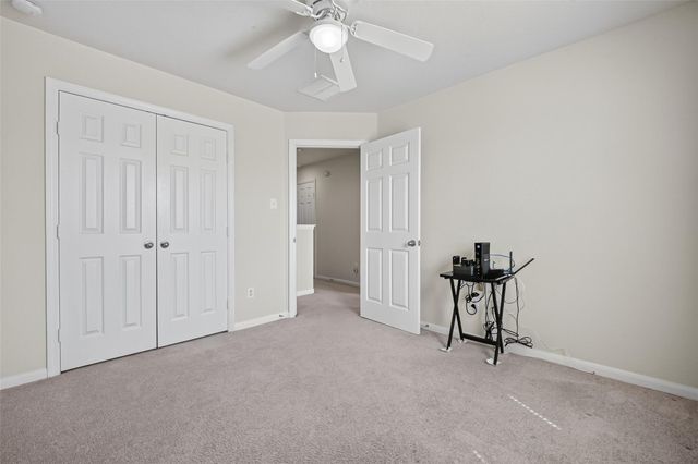 13034 Fenland Field Lane, Houston, TX 77047