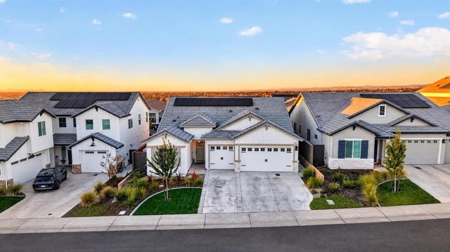 3205 Chickadee Ct, Rocklin, CA 95765