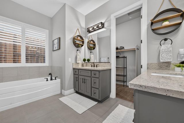 3205 Chickadee Ct, Rocklin, CA 95765
