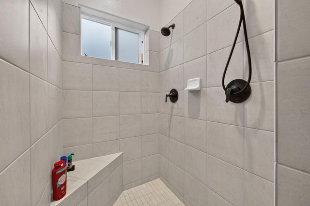3205 Chickadee Ct, Rocklin, CA 95765
