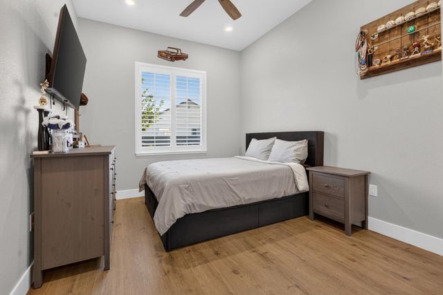 3205 Chickadee Ct, Rocklin, CA 95765