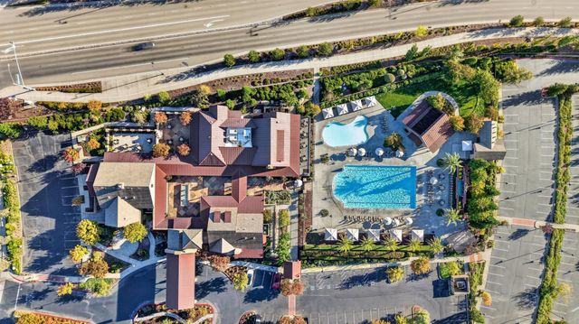 3205 Chickadee Ct, Rocklin, CA 95765