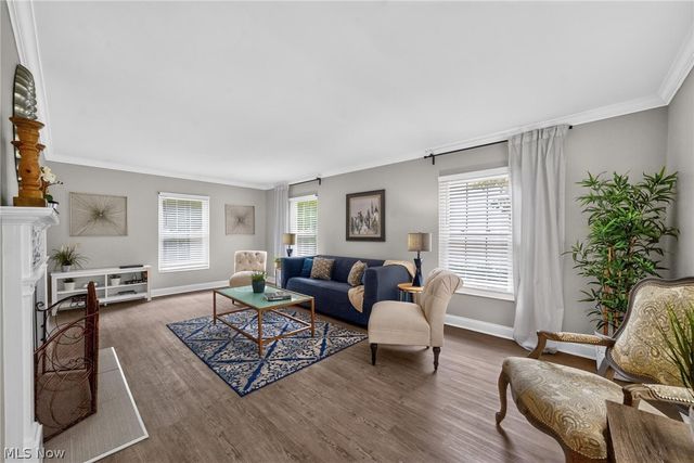 444 Hampshire Road, Akron, OH 44313
