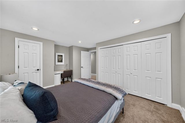 444 Hampshire Road, Akron, OH 44313
