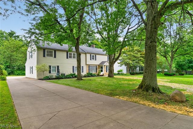444 Hampshire Road, Akron, OH 44313