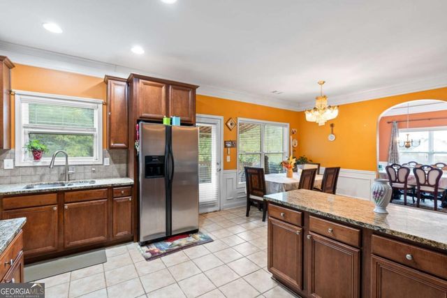 330 Brittney Cove, Loganville, GA 30052