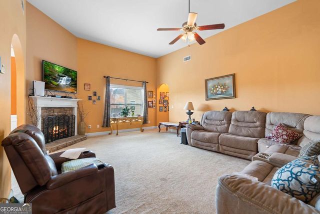 330 Brittney Cove, Loganville, GA 30052