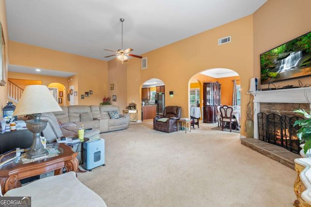 330 Brittney Cove, Loganville, GA 30052