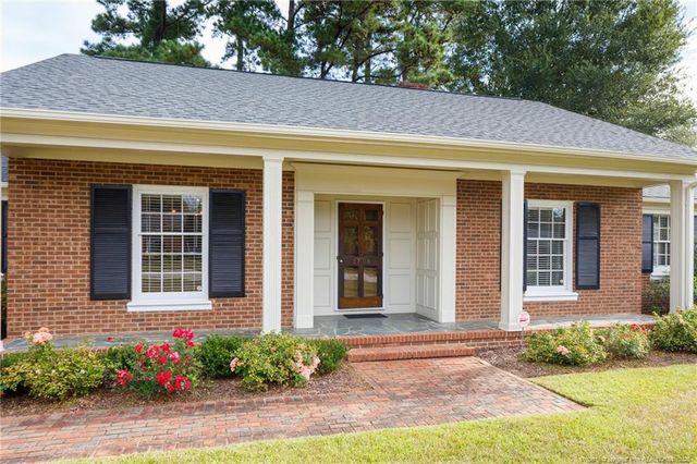 2706 Huntington Road, Fayetteville, NC 28303